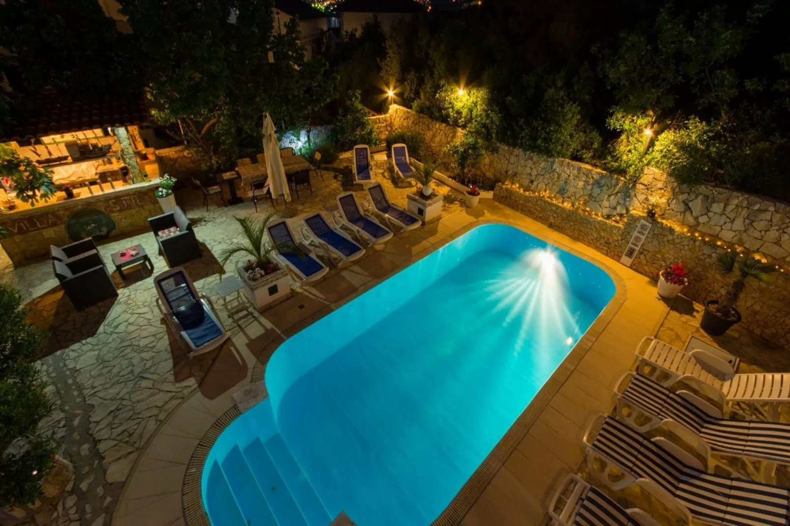 Villa Stil - Studio Apartment with Balcony and Sea View 101-Pool