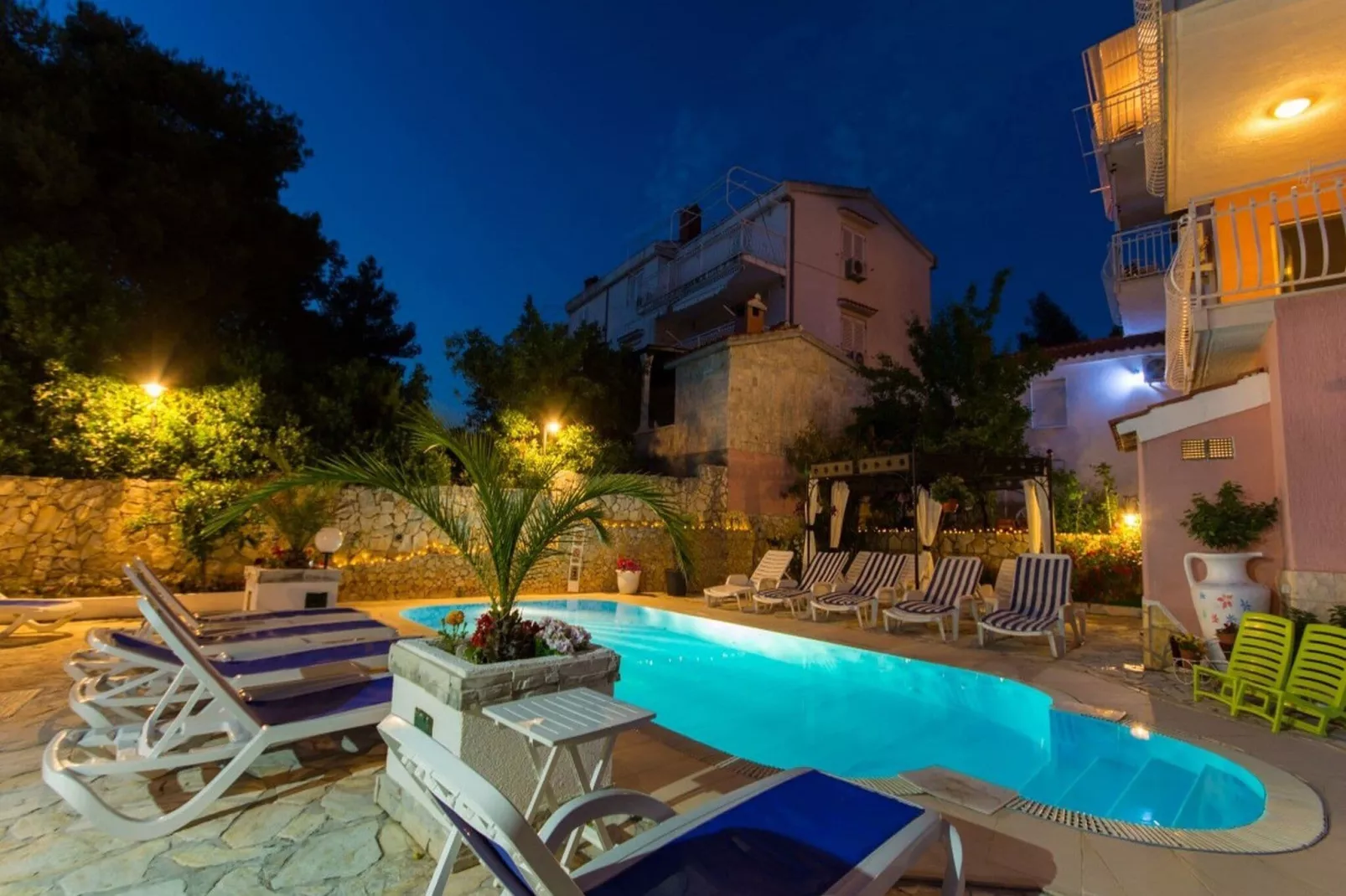 Villa Stil - Studio Apartment with Balcony and Sea View 101-Pool
