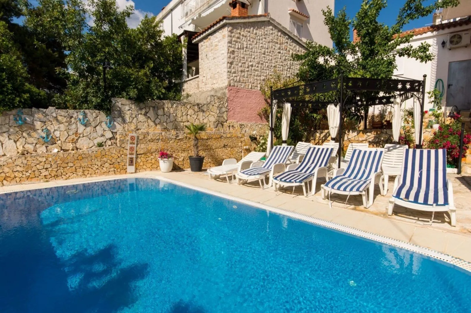 Villa Stil - Studio Apartment with Balcony and Sea View 103-Pool