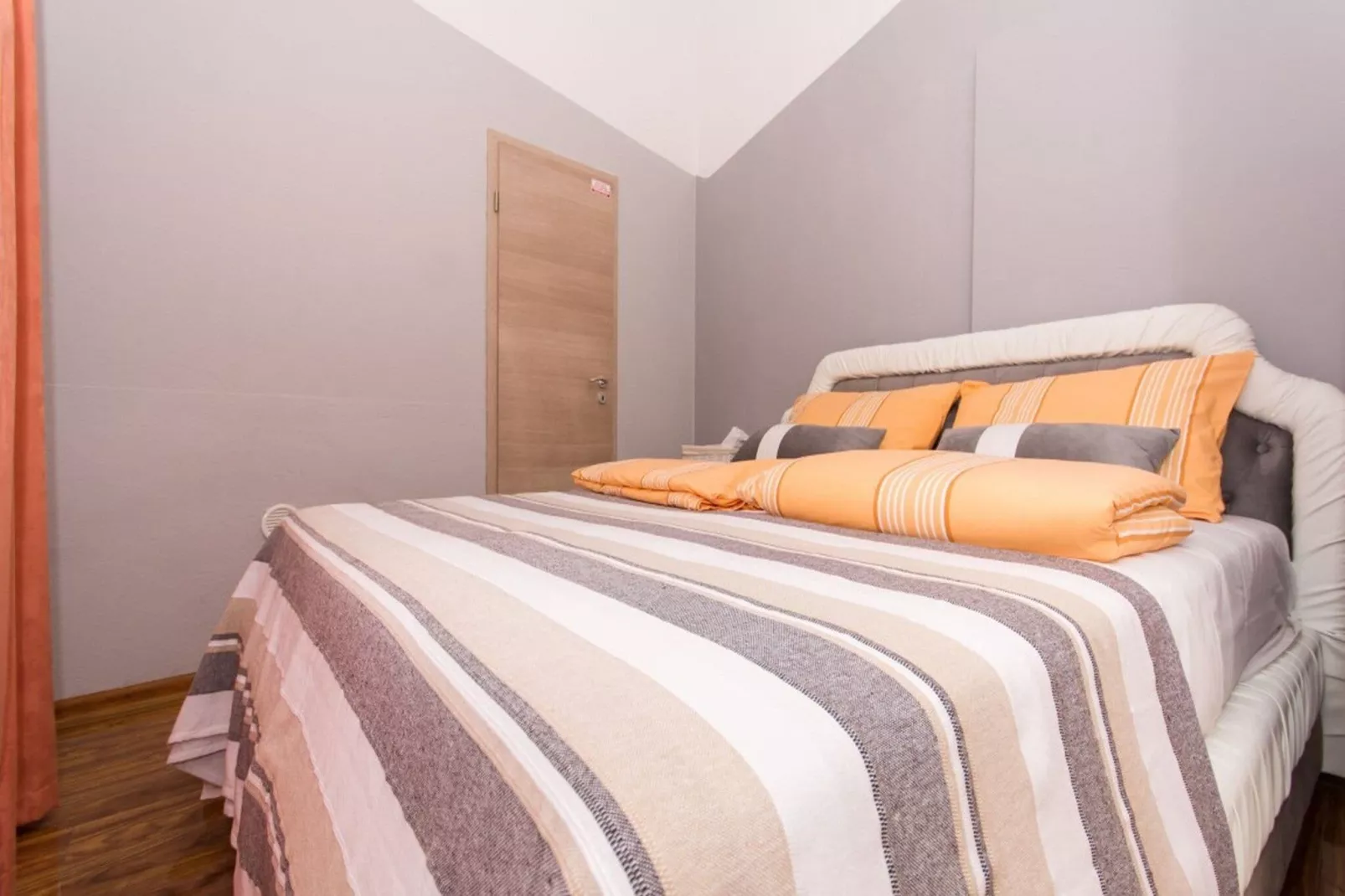 Villa Stil - Two Bedroom Apartment with Balcony and Sea View 203 (President)-Bedroom