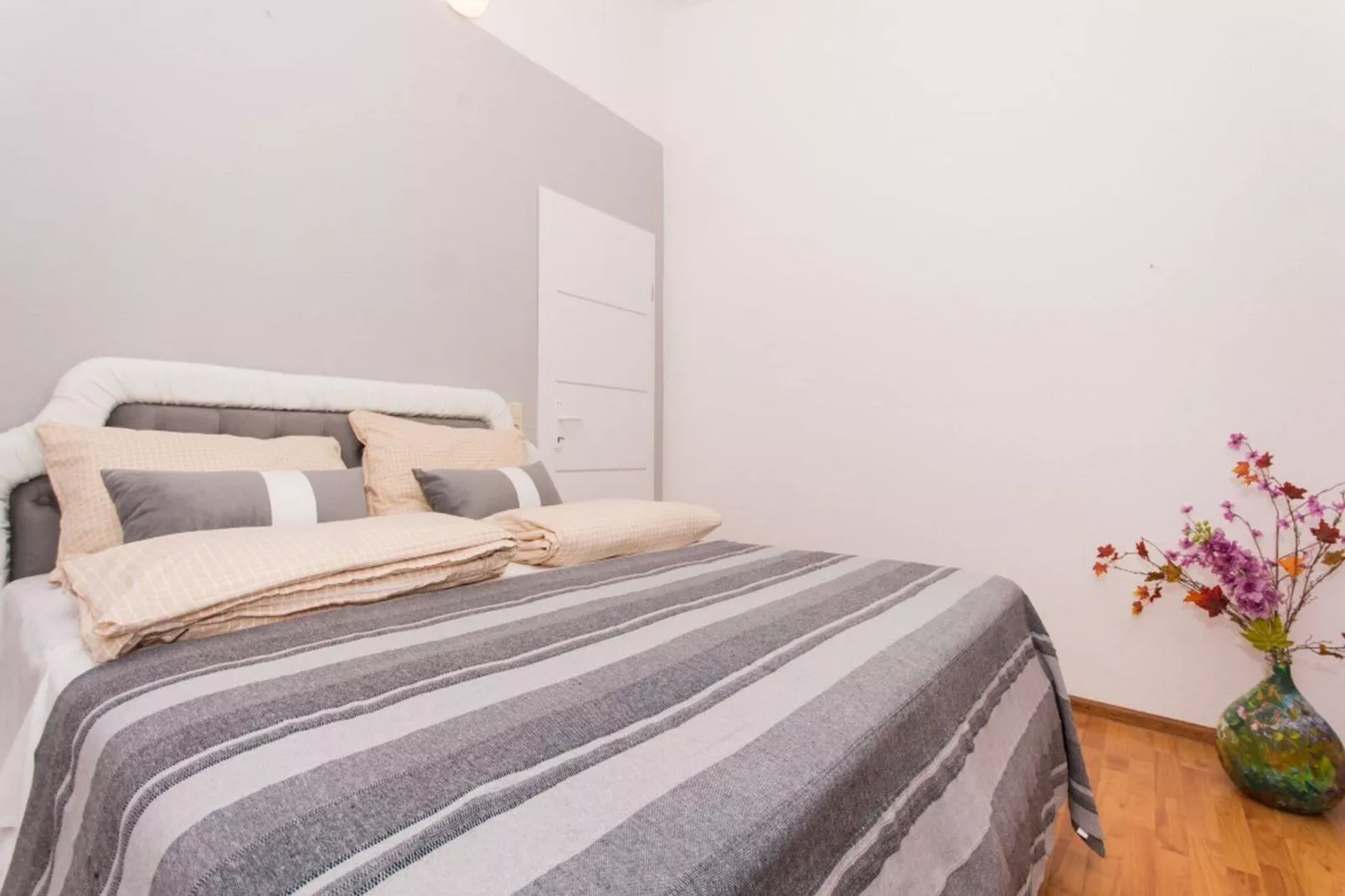 Villa Stil - Two Bedroom Apartment with Balcony and Sea View 203 (President)-Bedroom