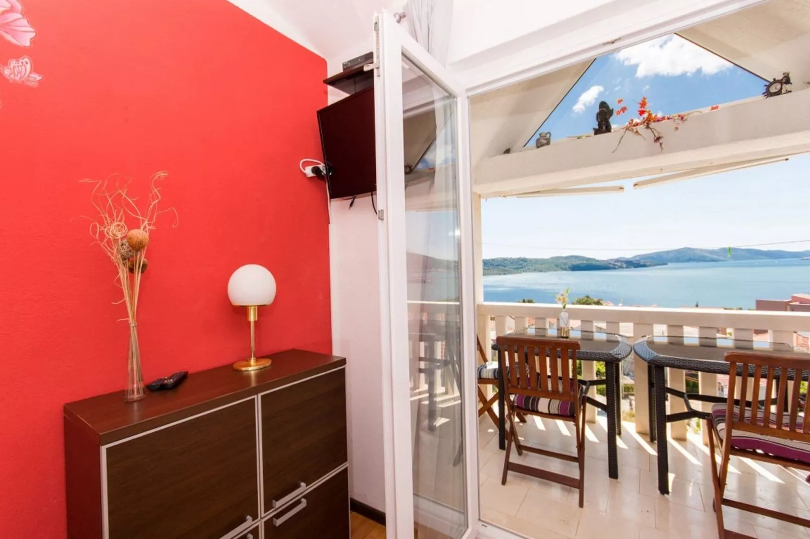 Villa Stil - Two Bedroom Apartment with Balcony and Sea View 203 (President)-Indoor
