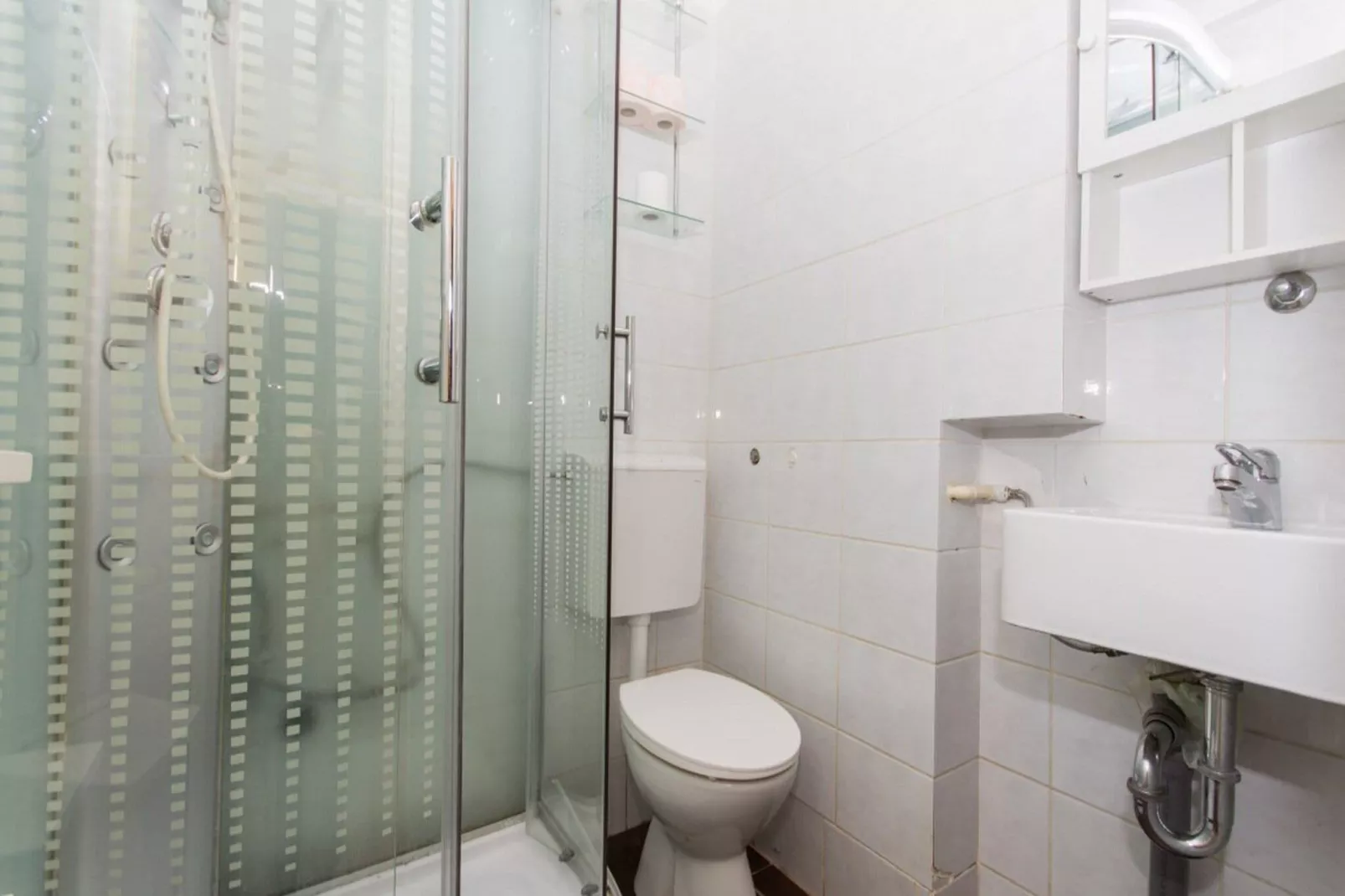 Villa Stil - Two Bedroom Apartment with Terrace and Sea View (Premium)-Bathroom