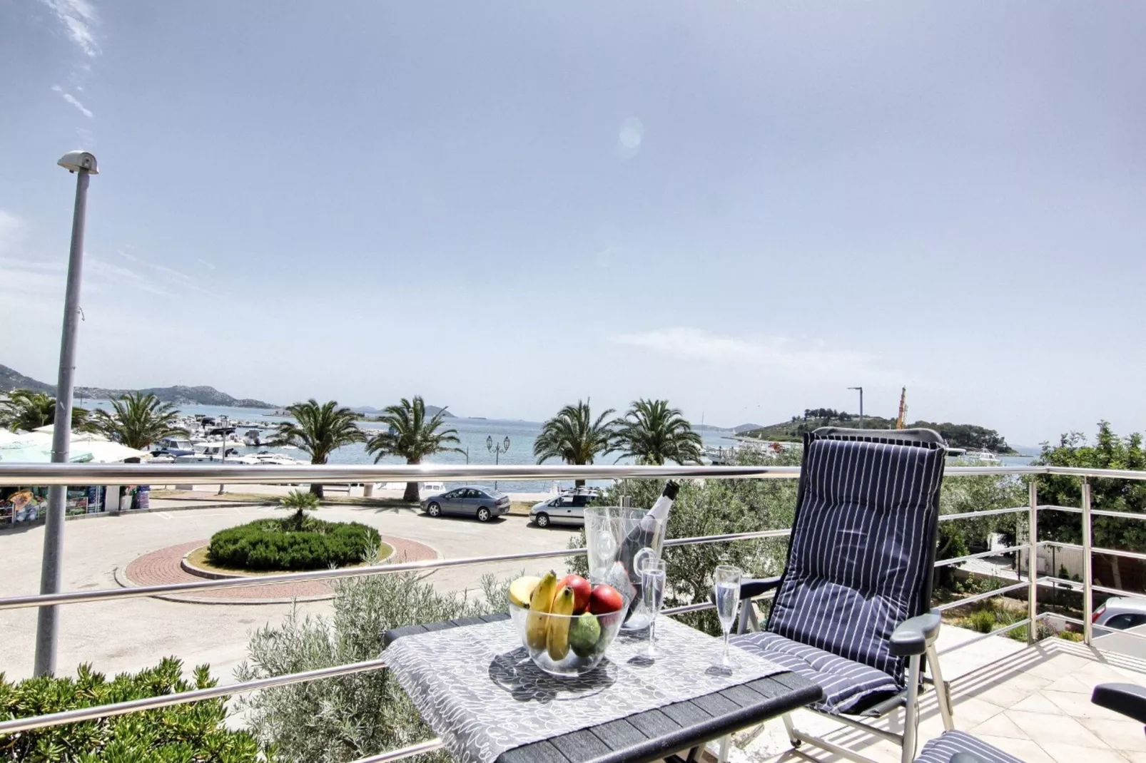 Apartments Victoria - One Bedroom Apartment with Terrace and Sea View (A1)-Terrace balcony
