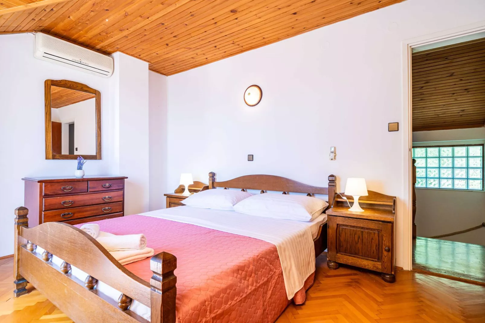 Villa Niko - Three bedroom villa with swimming pool-Bedroom
