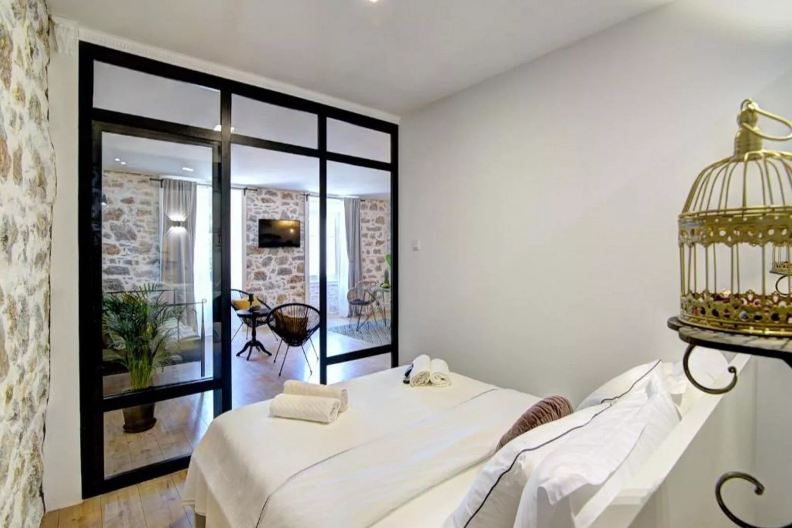 History House Moja Ti 1830 - Superior Apartment with Sauna (Fortica)-Bedroom