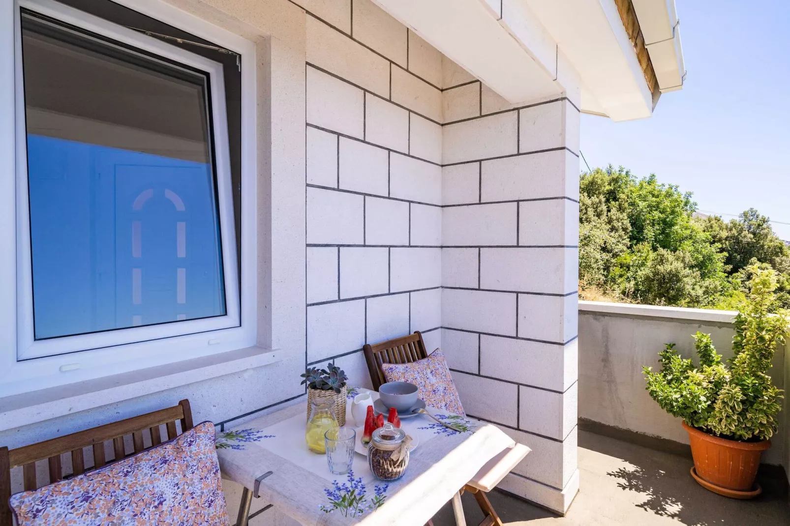 Apartments Lovro - One bedroom apartment with Balcony and Sea View (3)-Terrace balcony