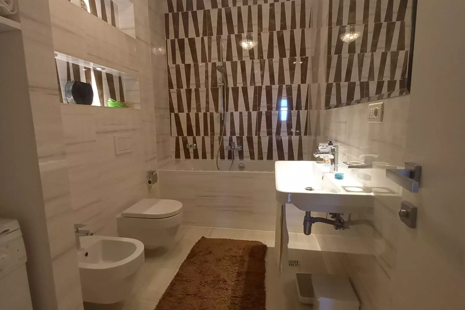 Apartment Iggy - Three Bedroom Apartment with Sea View and Terrace (A9) (ST)-Bathroom