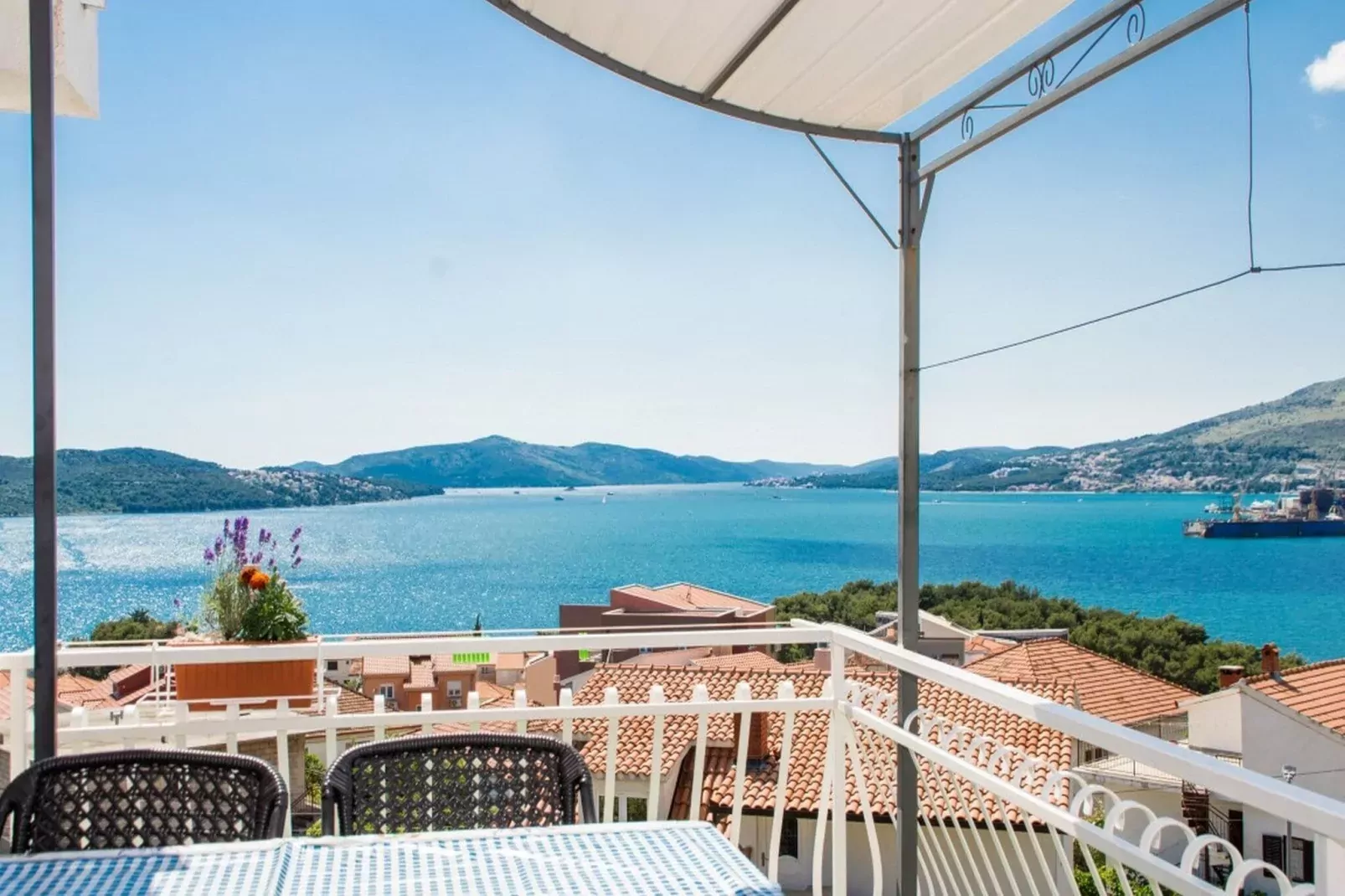 Villa Stil - One Bedroom Apartment with Balcony and Sea View 202-Terrace balcony