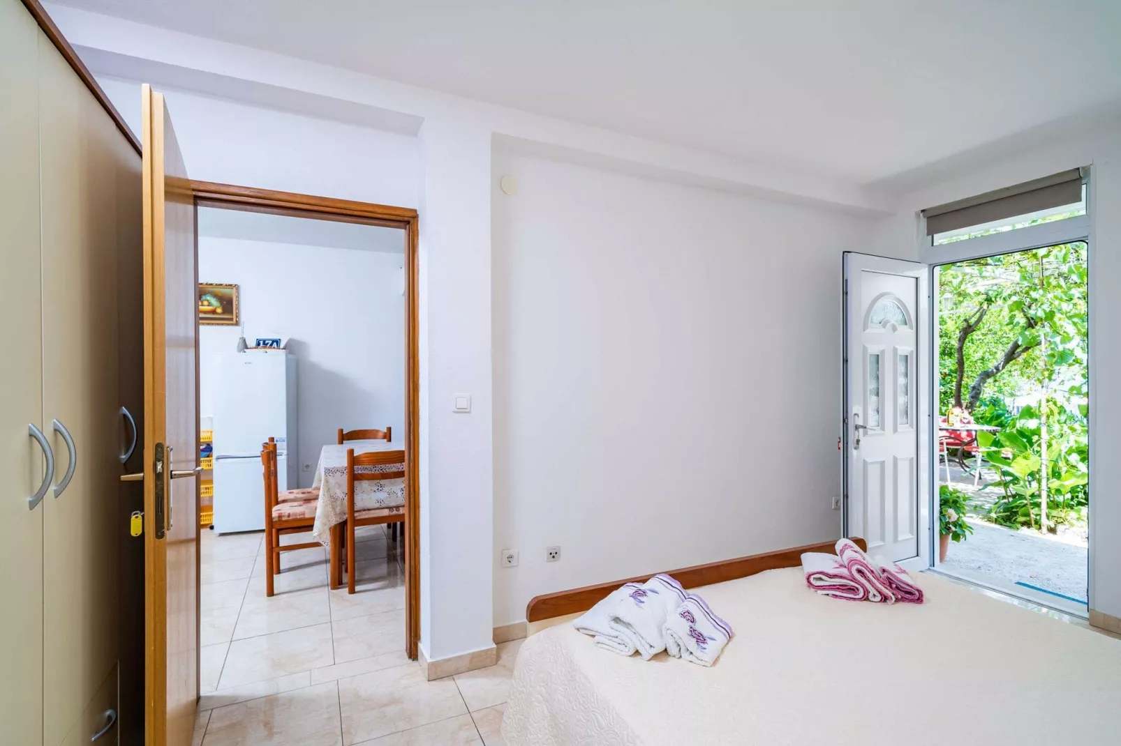 Apartments Zarac - One Bedroom Apartment with Terrace-Bedroom
