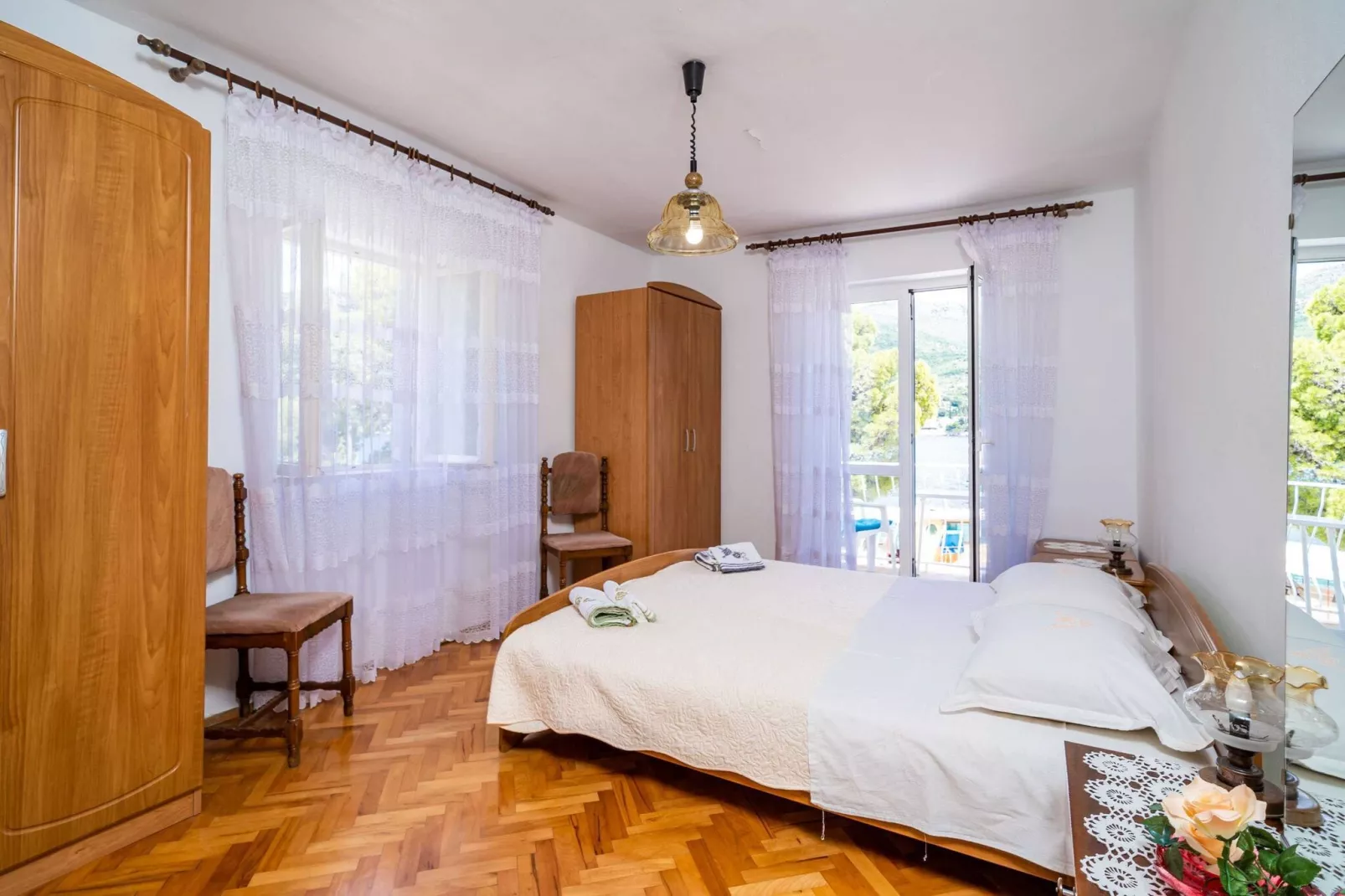 Apartments Zarac - One Bedroom Apartment with Balcony and Sea View (Milanka)-Bedroom
