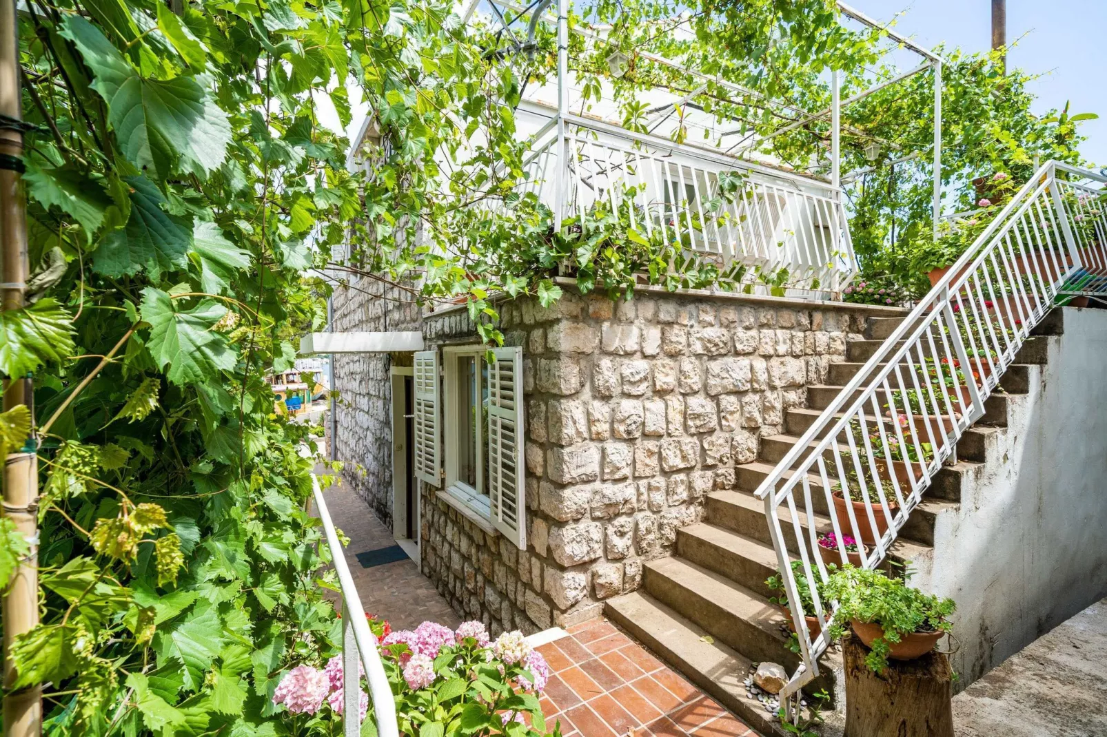 Apartments Zarac - One Bedroom Apartment with Balcony and Sea View (Milanka)-Outdoor
