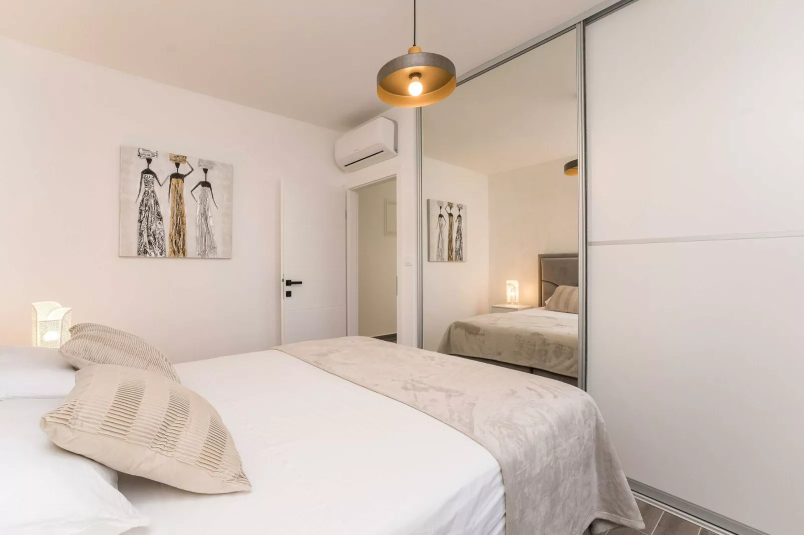 Luxury D Apartments - Luxury Two Bedroom Apartment with Terrace A2-Bedroom