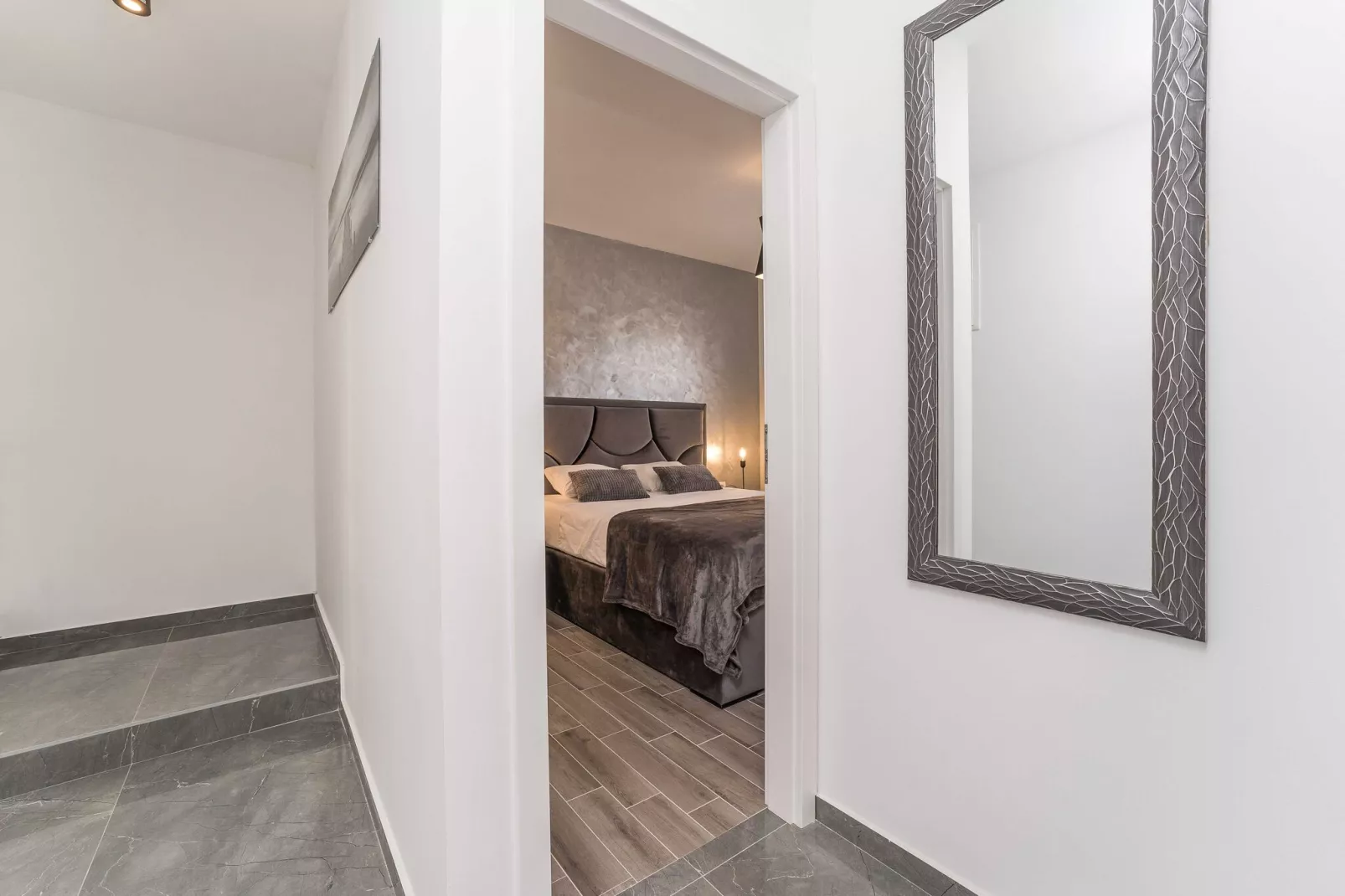 Luxury D Apartments - Luxury Two Bedroom Apartment with Terrace A2-Indoor