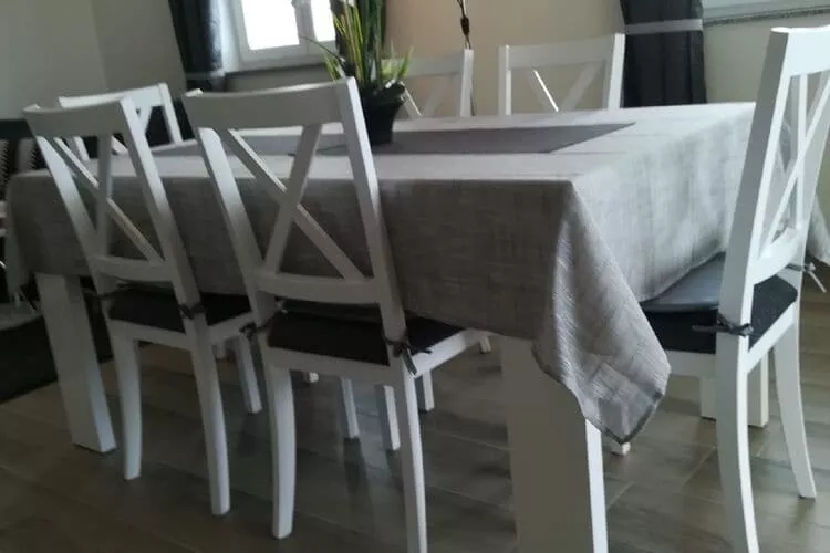 Apartment Villa Bijele Stijene - Two Bedroom Apartment with Terrace and Sea View-Esszimmer