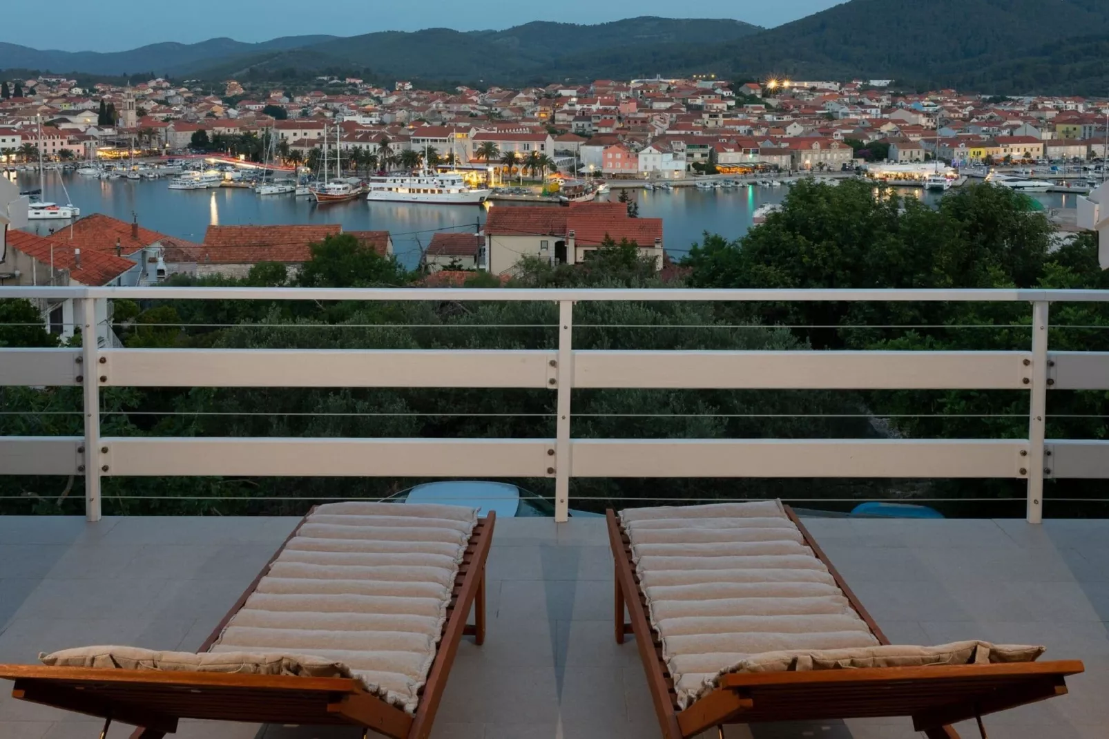 Apartment Dragojevic - Two bedroom  apartment with Terrace and Sea View-Terrace