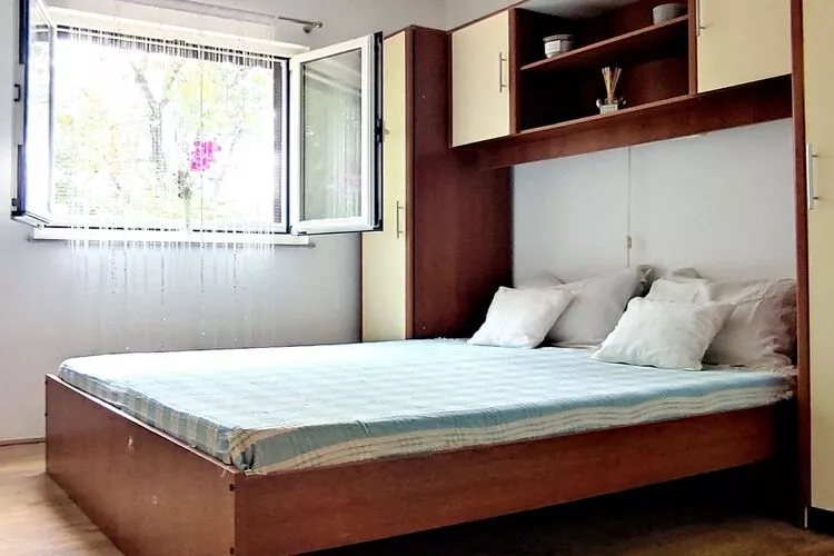 Holiday Home Jaga - Three bedroom Holiday Home with swimming pool-Chambre