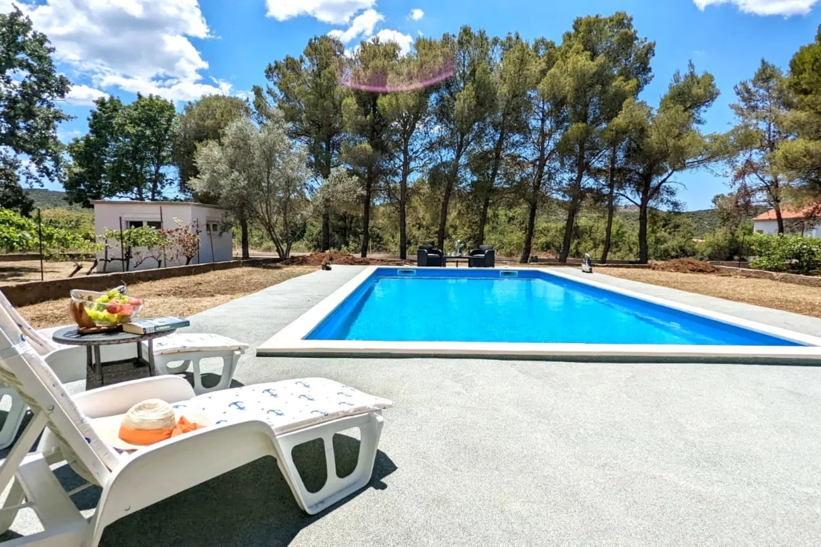 Holiday Home Jaga - Three bedroom Holiday Home with swimming pool-Piscine