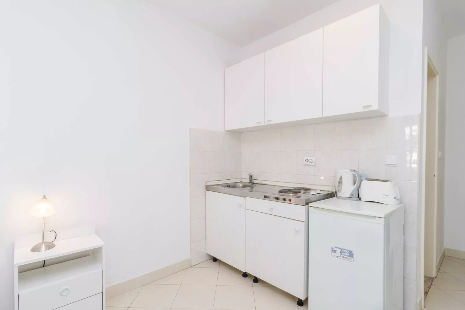 House Apartments Ariva - Studio Apartment with Balcony (2 Adults) - A2-Küche