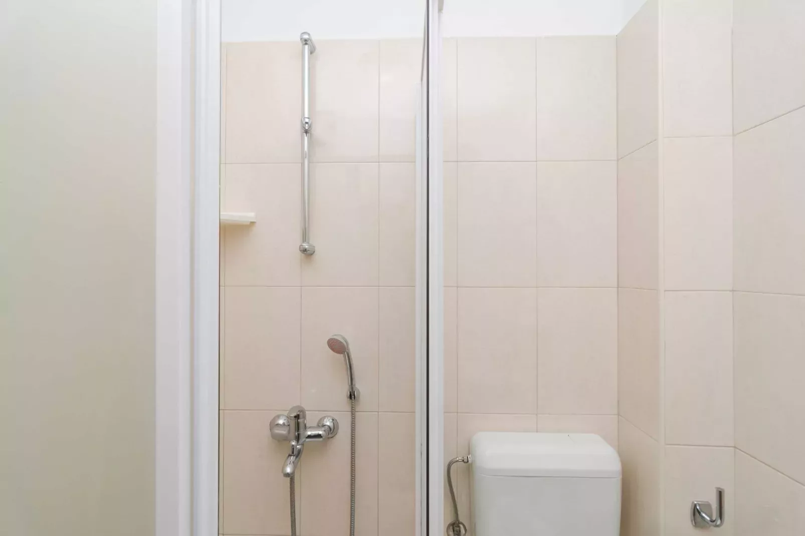 House Apartments Ariva - Studio Apartment with Balcony (2 Adults) - A2-Badezimmer