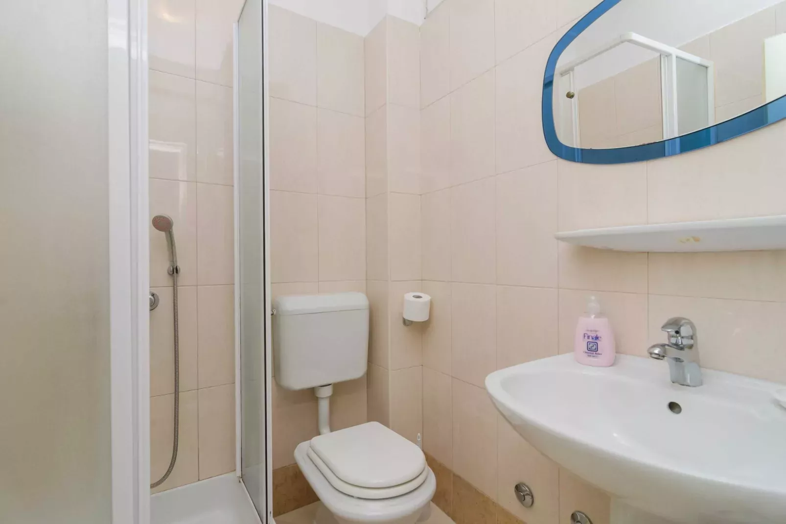 House Apartments Ariva - Studio Apartment with Balcony (2 Adults) - A2-Badezimmer