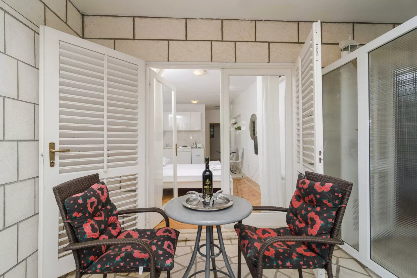 House Apartments Ariva - Studio Apartment with Balcony (2 Adults) - A2-Terrassenbalkon