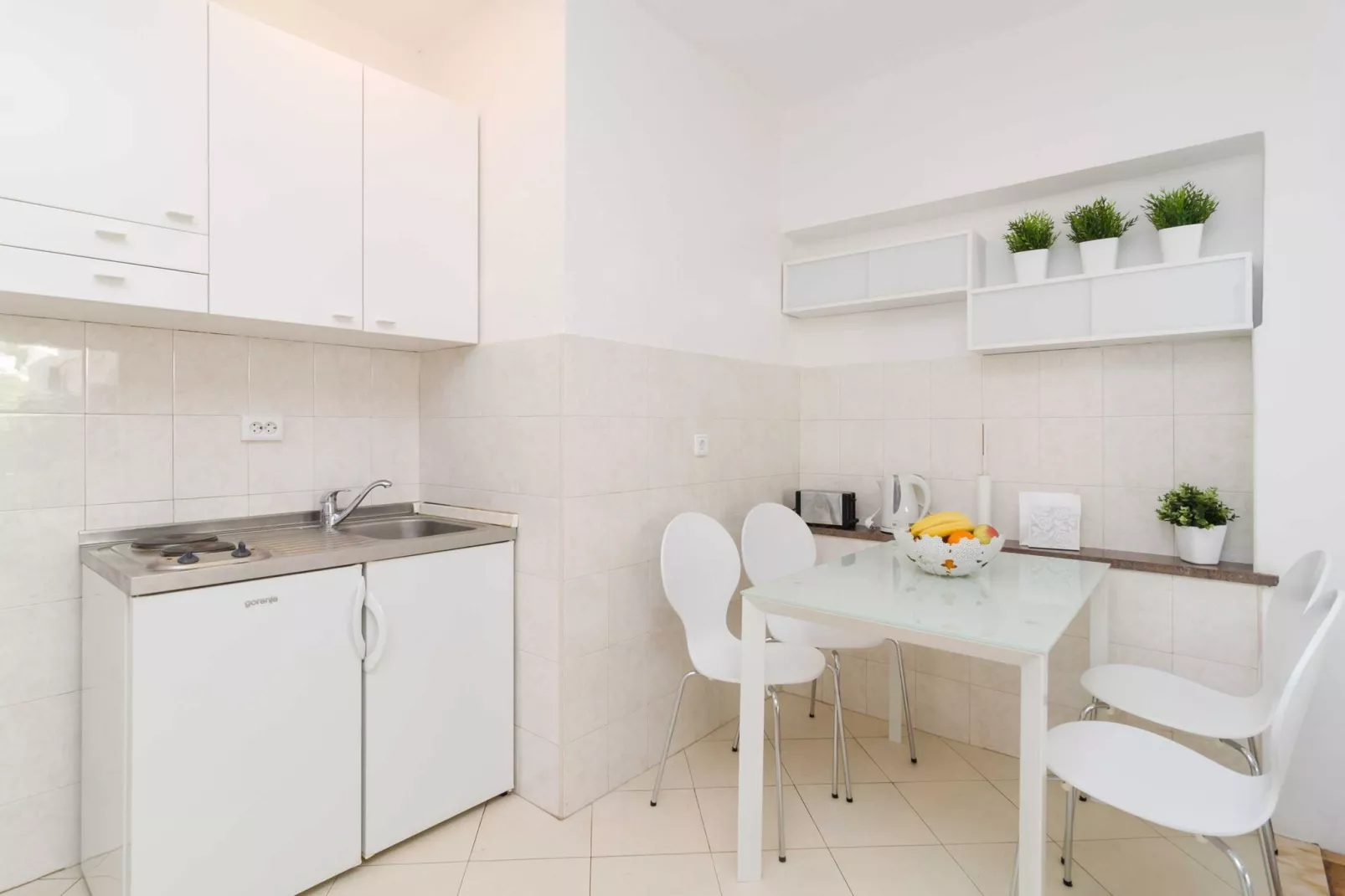 House Apartments Ariva - Superior Studio Apartment with Balcony (3 Adults) - A3-Küche