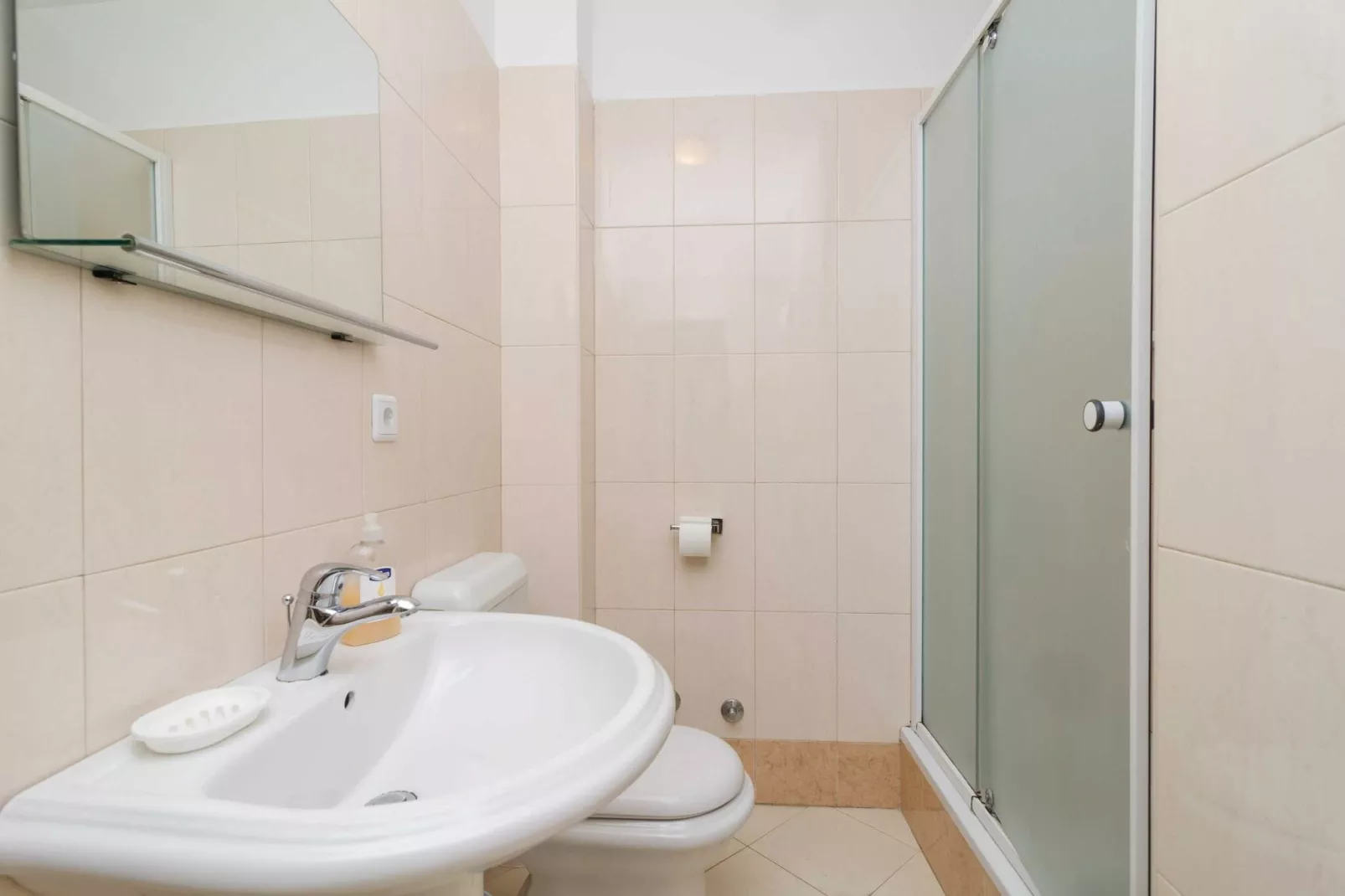 House Apartments Ariva - Superior Studio Apartment with Balcony (3 Adults) - A3-Badezimmer