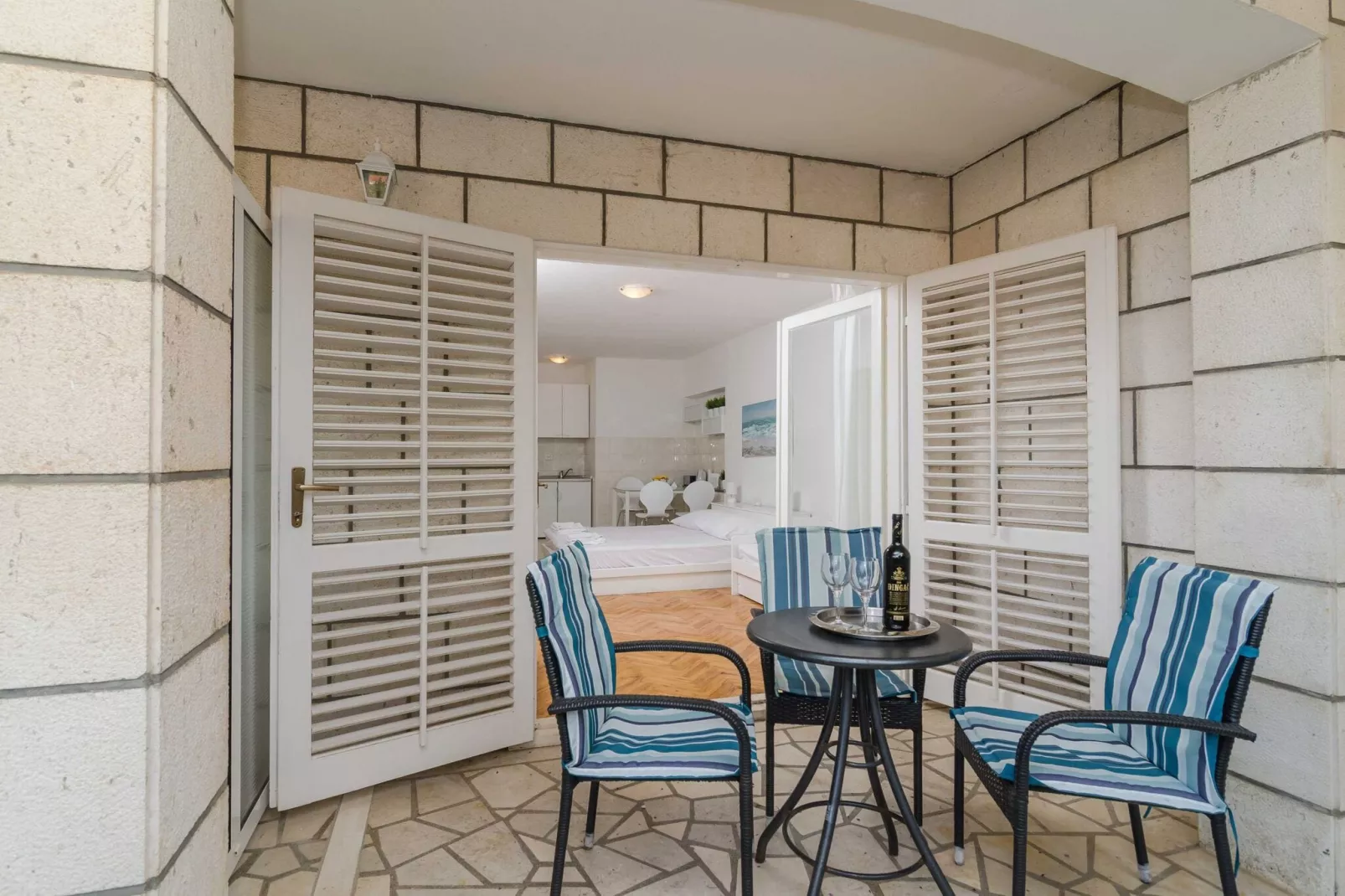 House Apartments Ariva - Superior Studio Apartment with Balcony (3 Adults) - A3-Terrassenbalkon