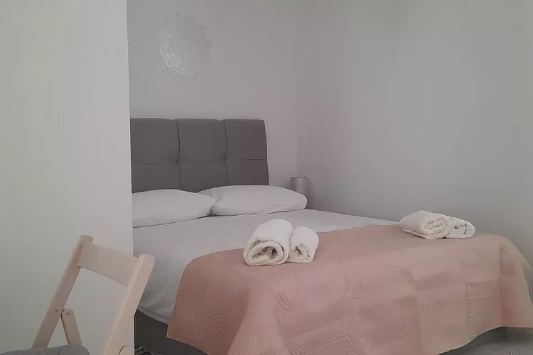 Holiday Home Sea Vision - Four Bedroom Holiday Home with Balcony and Sea View-Chambre