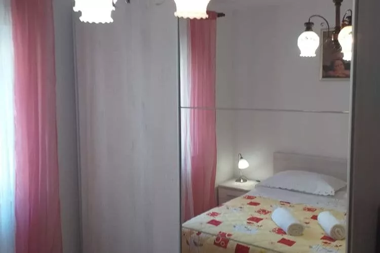 Apartments Nives - Three Bedroom Apartment with Balcony and Sea View (Kat)-Bedroom