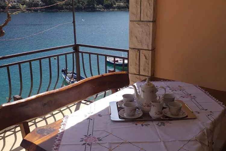 Apartments Nives - Three Bedroom Apartment with Balcony and Sea View (Kat)-Outdoor