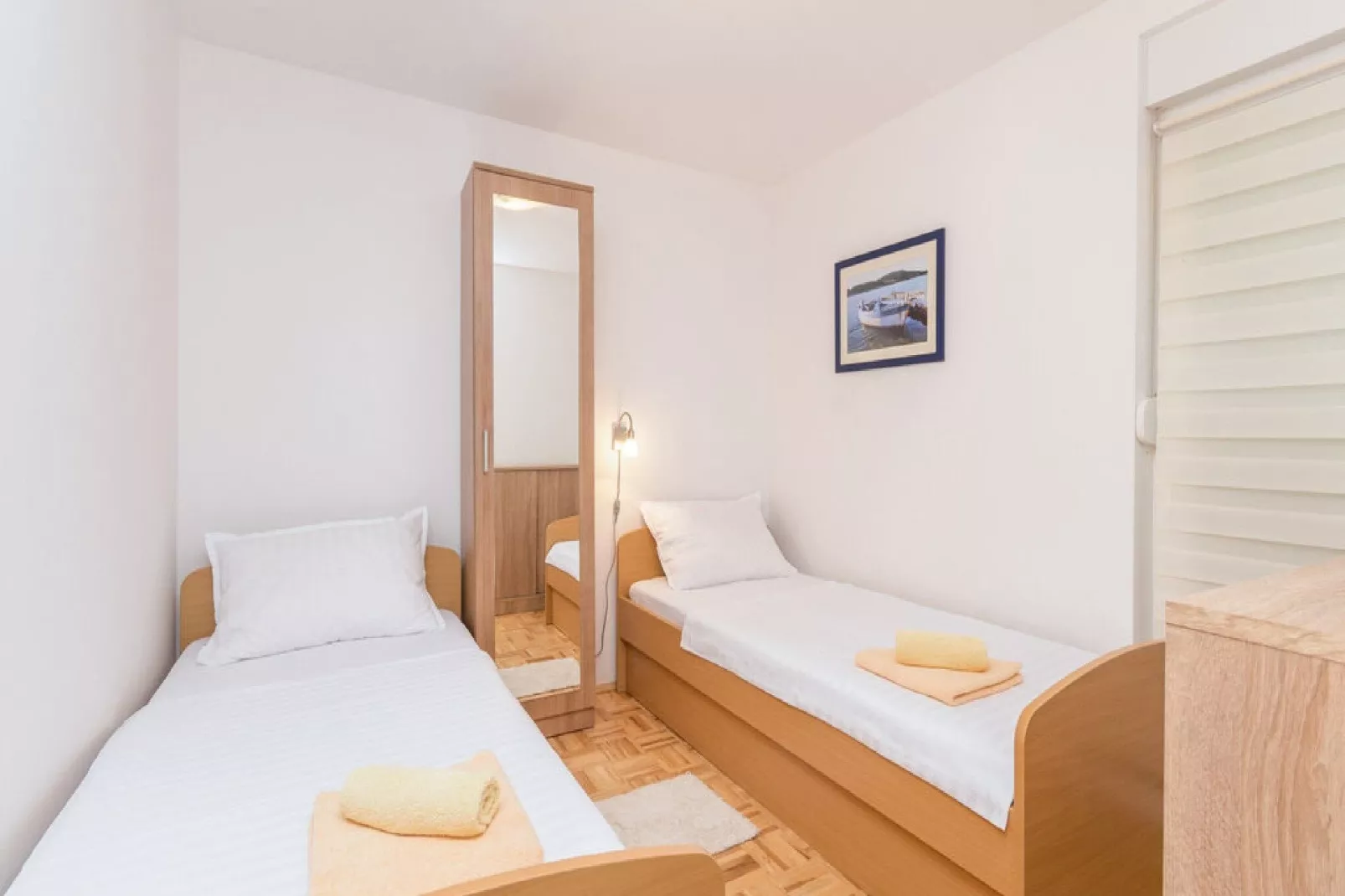 Apartments Lilly - Two Bedroom Apartment with Terrace and  Sea View (A1)-Bedroom
