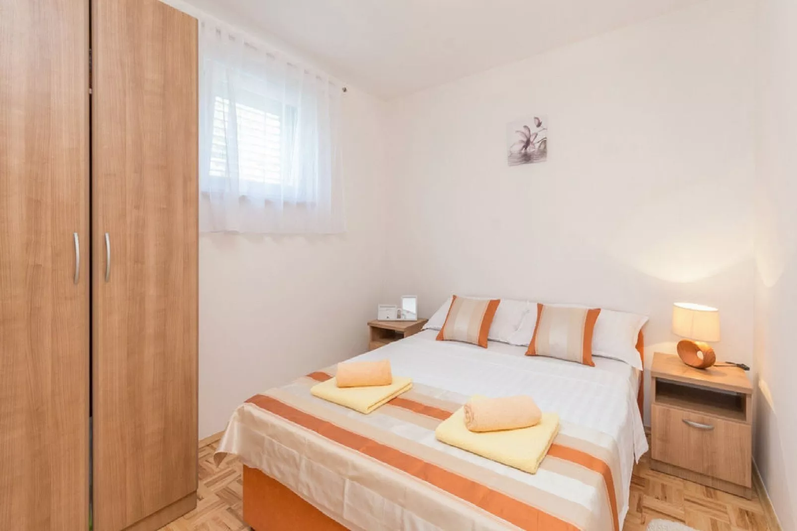 Apartments Lilly - Two Bedroom Apartment with Terrace and  Sea View (A1)-Bedroom