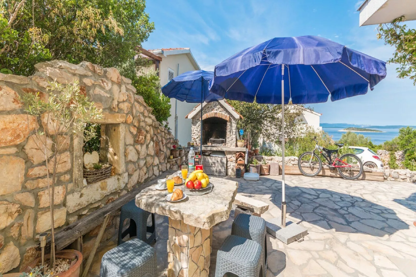 Apartments Lilly - Two Bedroom Apartment with Terrace and  Sea View (A1)-Facilities
