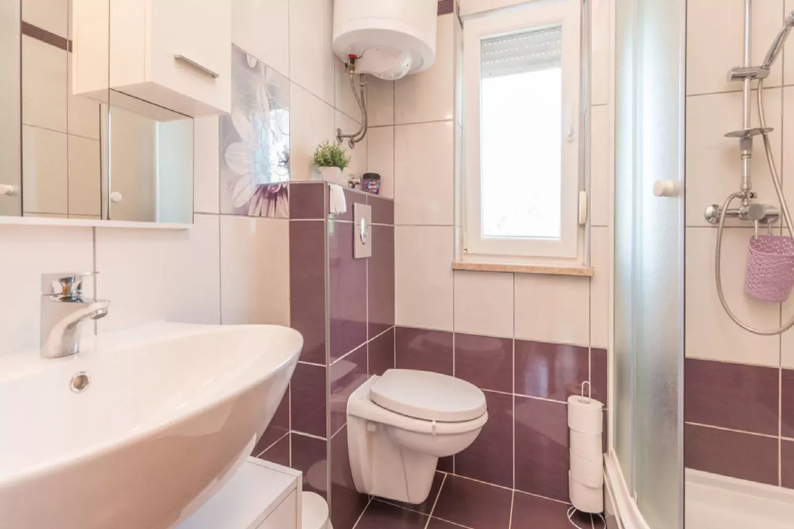 Apartments Lilly - Two Bedroom Apartment with Sea View and Terrace (A2)-Bathroom
