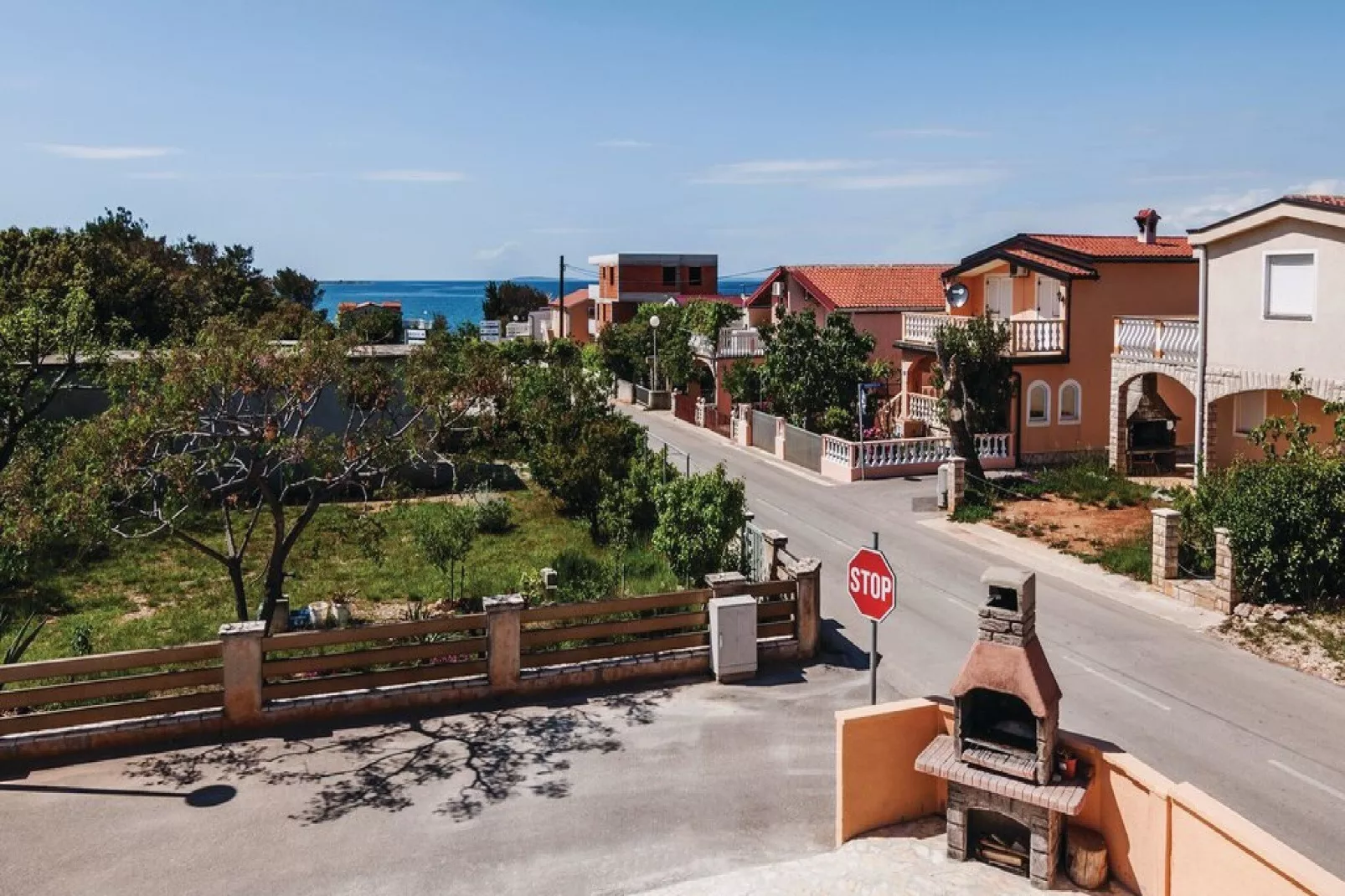 Apartments Hak - Two Bedroom Apartment with Terrace and Sea View (A3)-Facilities
