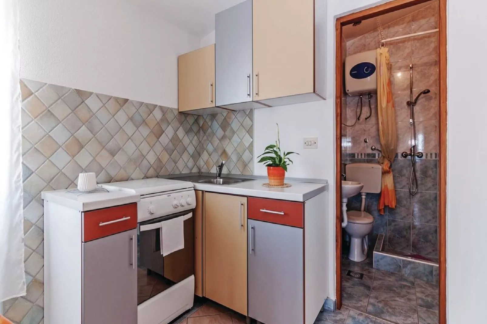 Apartments Hak - One Bedroom Apartment with Balcony  (A1)-Küche