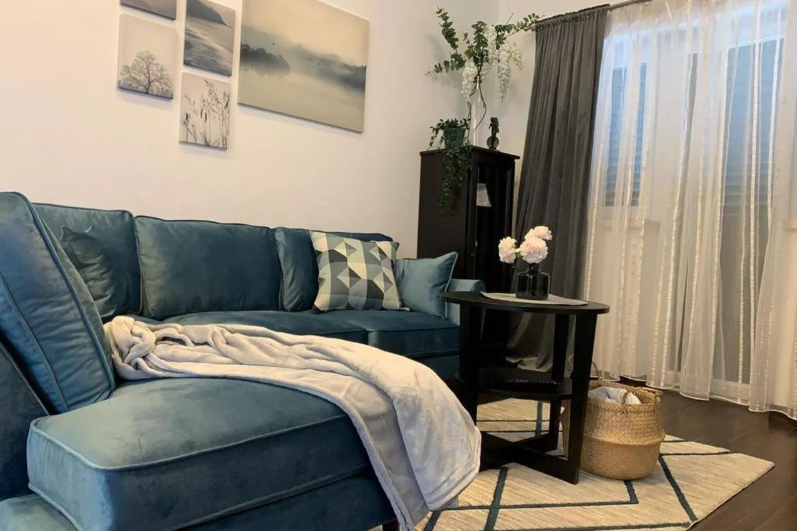 4B Apartments - One Bedroom Apartment with Terrace A3  (335974001)-Living room