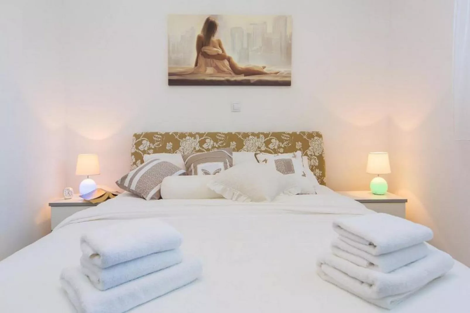 4B Apartments - One Bedroom Apartment with Terrace A3  (335974001)-Bedroom