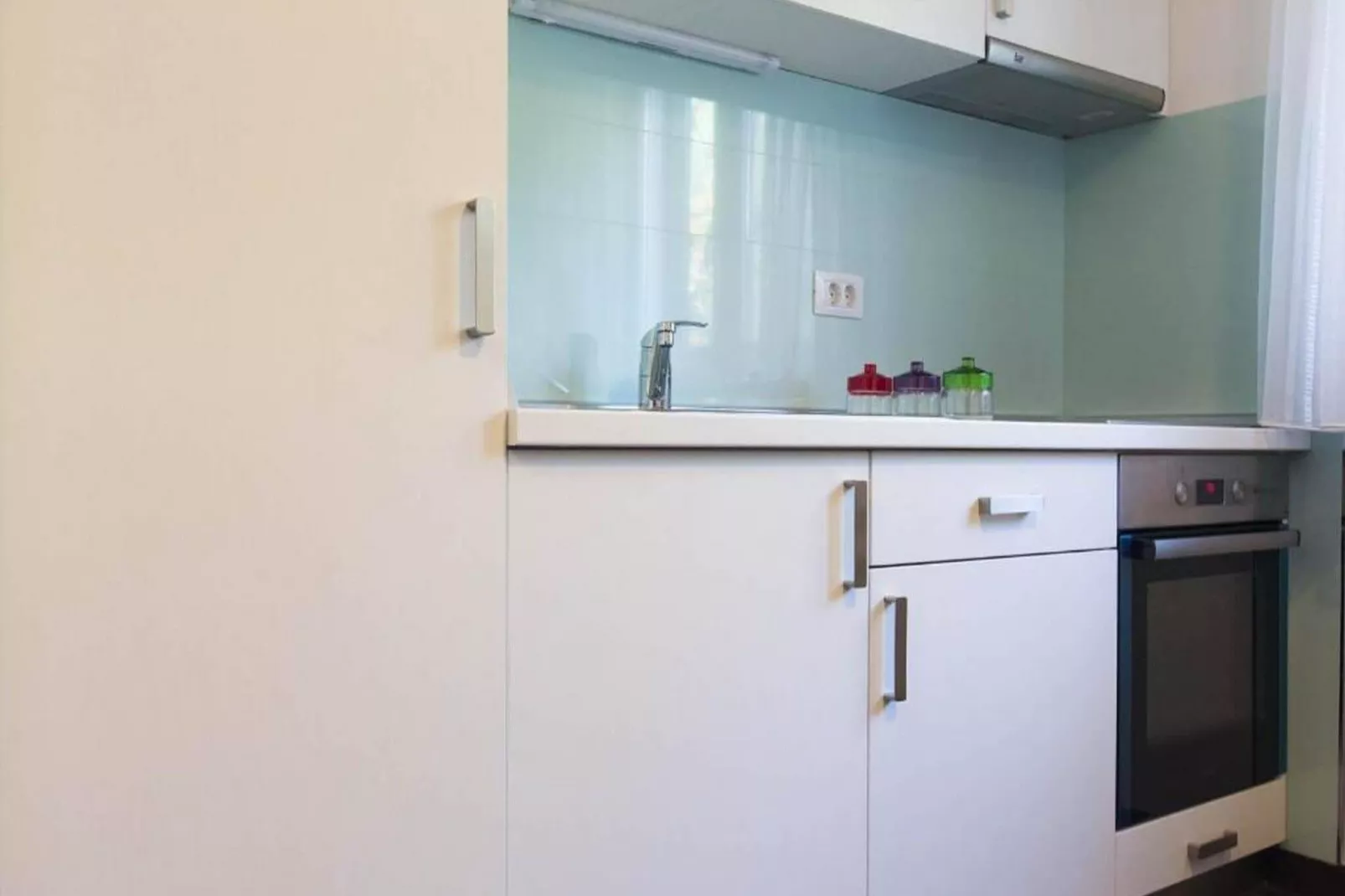 4B Apartments - Deluxe One Bedroom Apartment A4 (335974002)-Küche