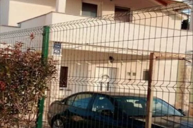 Apartment Mijatovic -  One Bedroom Apartment with Terrace-Parking