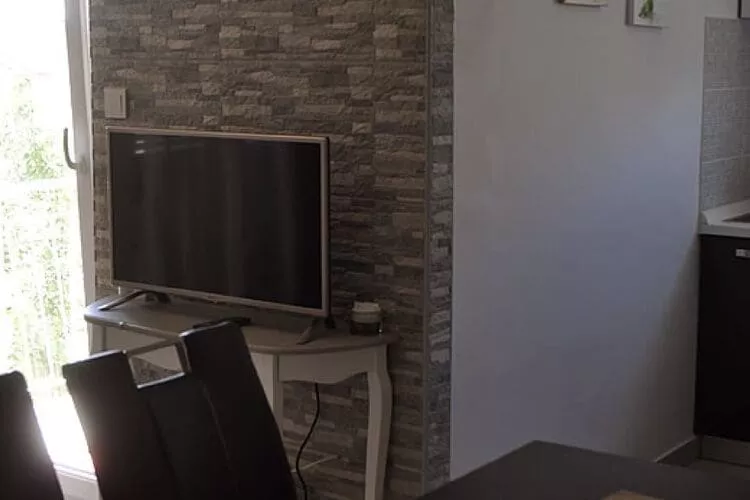 Apartments Profaca - Two Bedroom Apartment with Terrace A1-Wohnzimmer