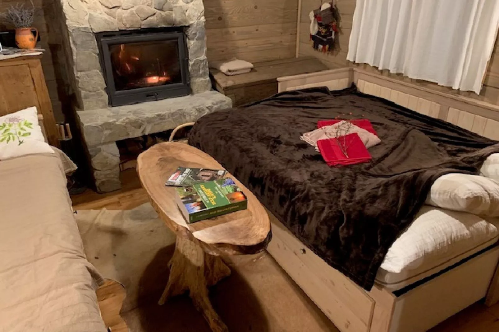Holiday Home Jela - Two Bedroom Holiday Home with Terrace-Chambre
