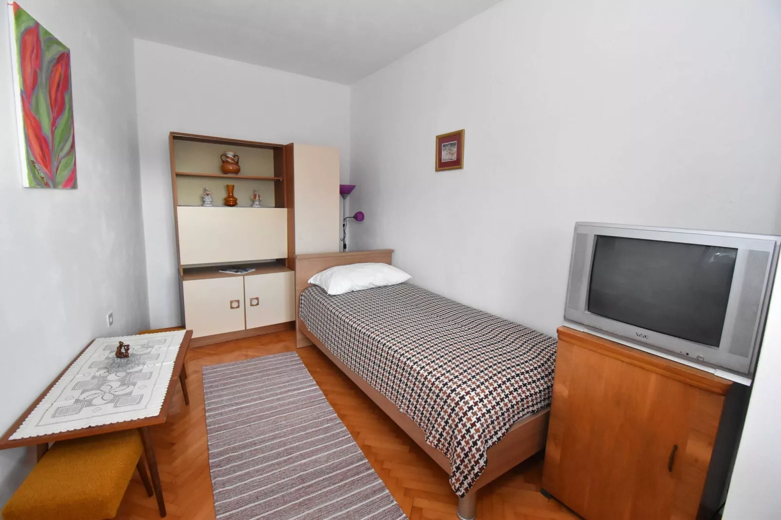 Holiday Home Katarina - Three Bedroom Holiday Home with Terrace and Swimming Pool-Schlafzimmer
