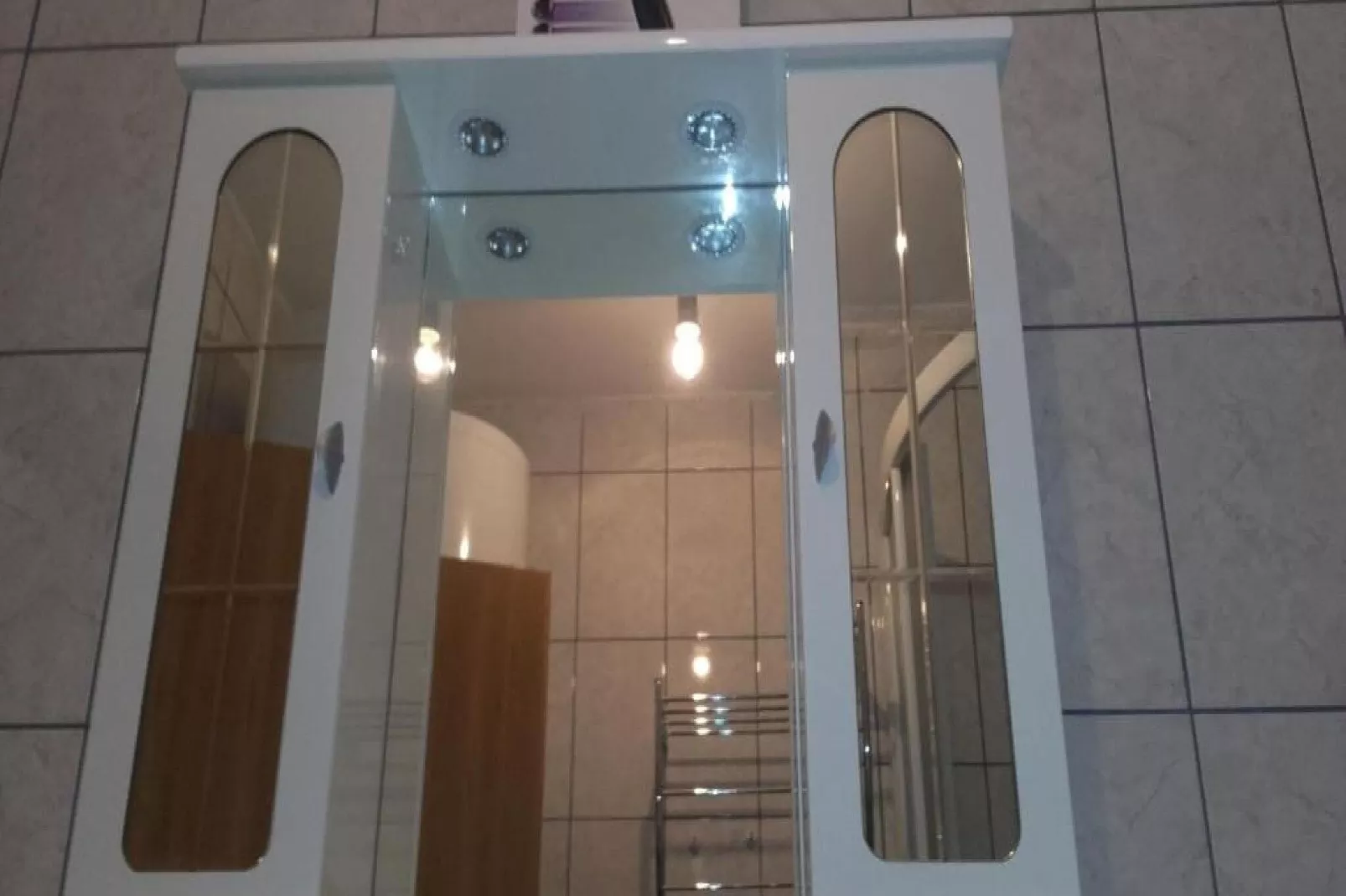 Apartments Smilje i Maslina - One Bedroom Apartment with Terrace (SIM 2)-Bathroom