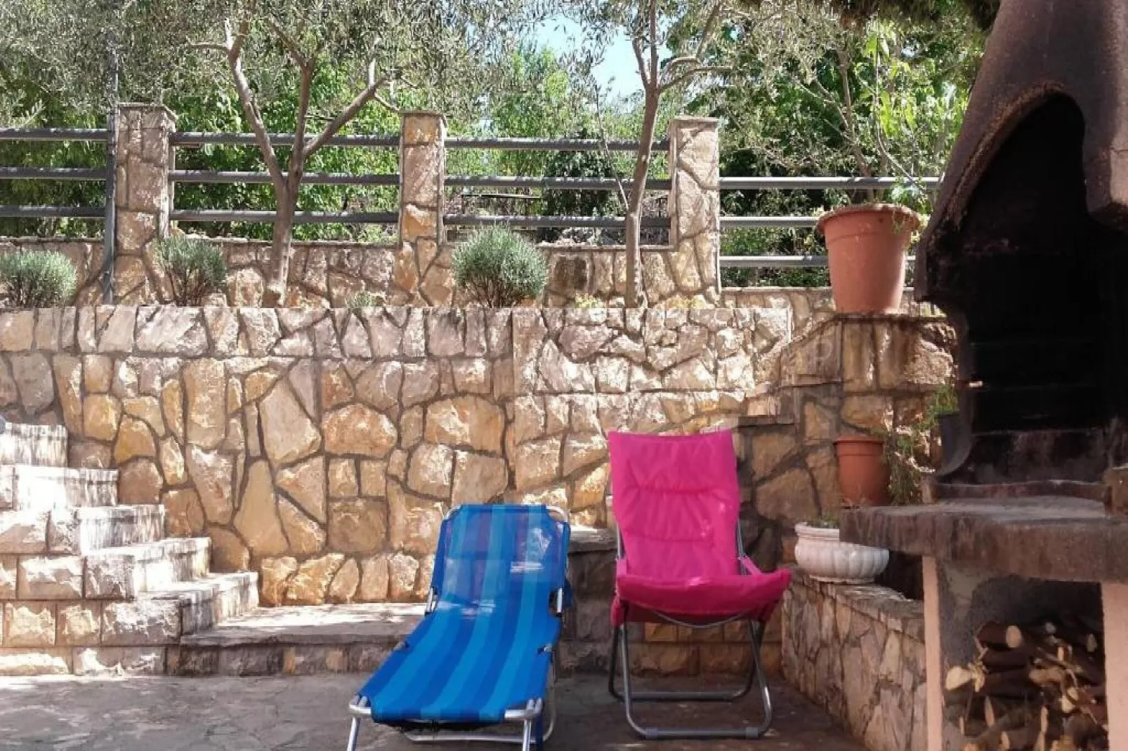 Apartments Smilje i Maslina - One Bedroom Apartment with Terrace (SIM 2)-Terrace