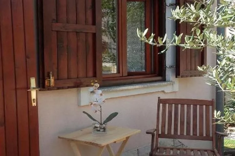 Apartments Smilje i Maslina - One Bedroom Apartment with Terrace (SIM 2)-Terrace