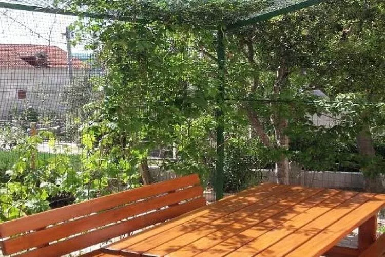 Apartments Smilje i Maslina - One Bedroom Apartment with Terrace (SIM 2)-Terrace