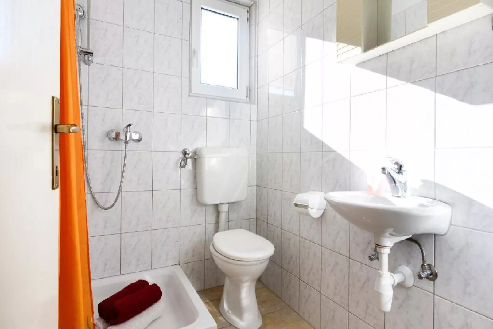 Apartments Milic - One Bedroom Apartment with Sea View and Terrace A-Bathroom